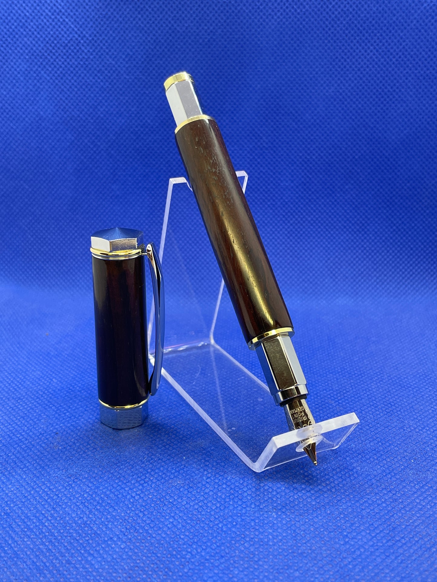 Vertex Supreme Fountain Pen