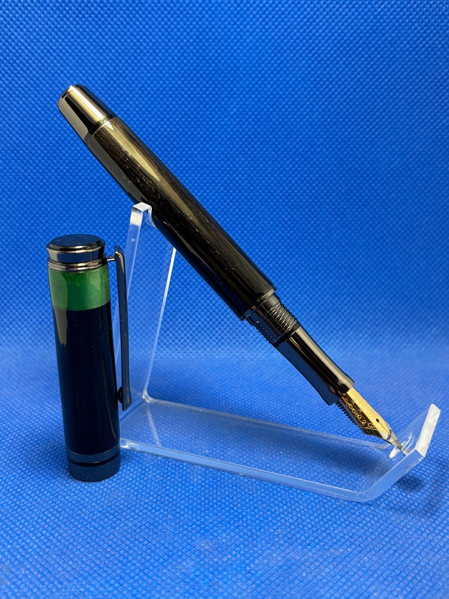 Cyclone Fountain Pen