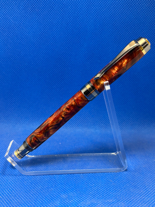 Classic Elite Fountain Pen