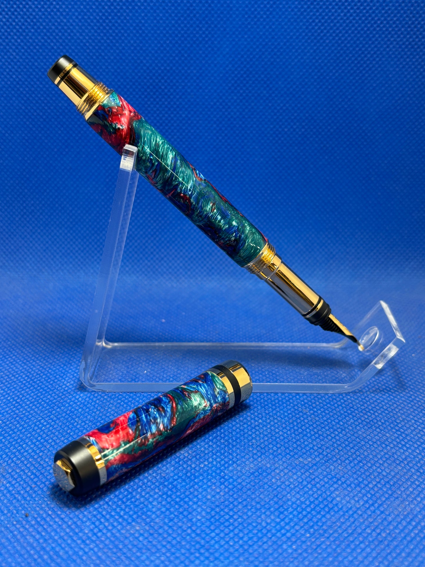 Classic Elite Fountain Pen