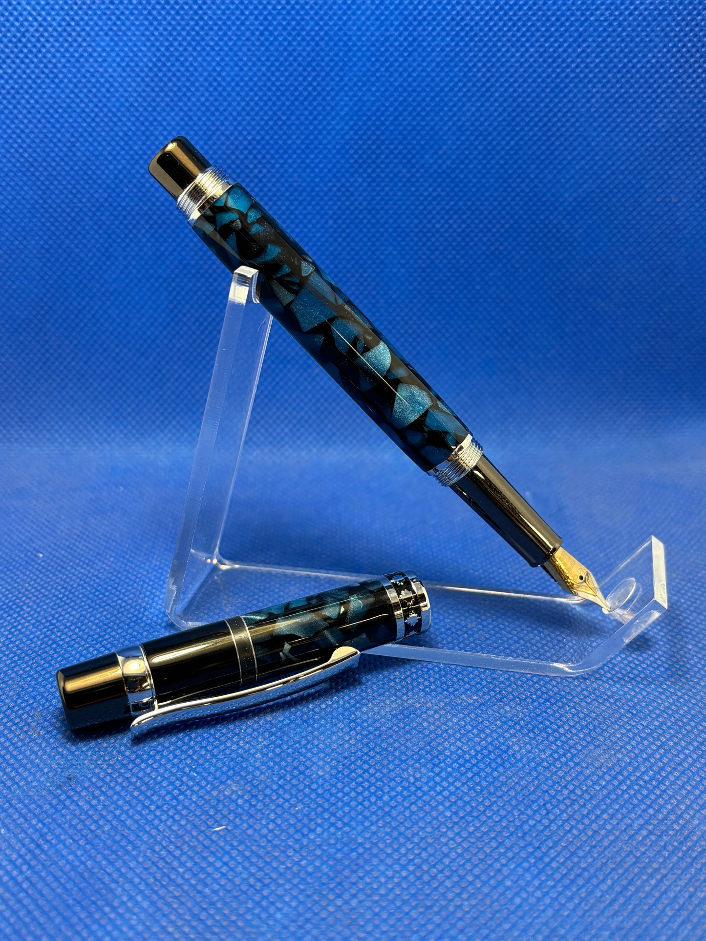 Maple Leaf Fountain pen
