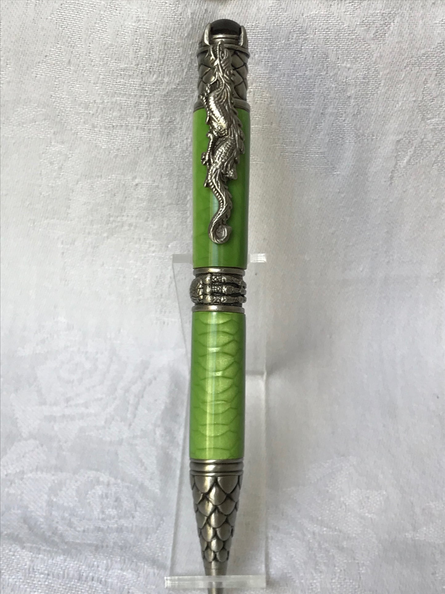 Dragon Pen