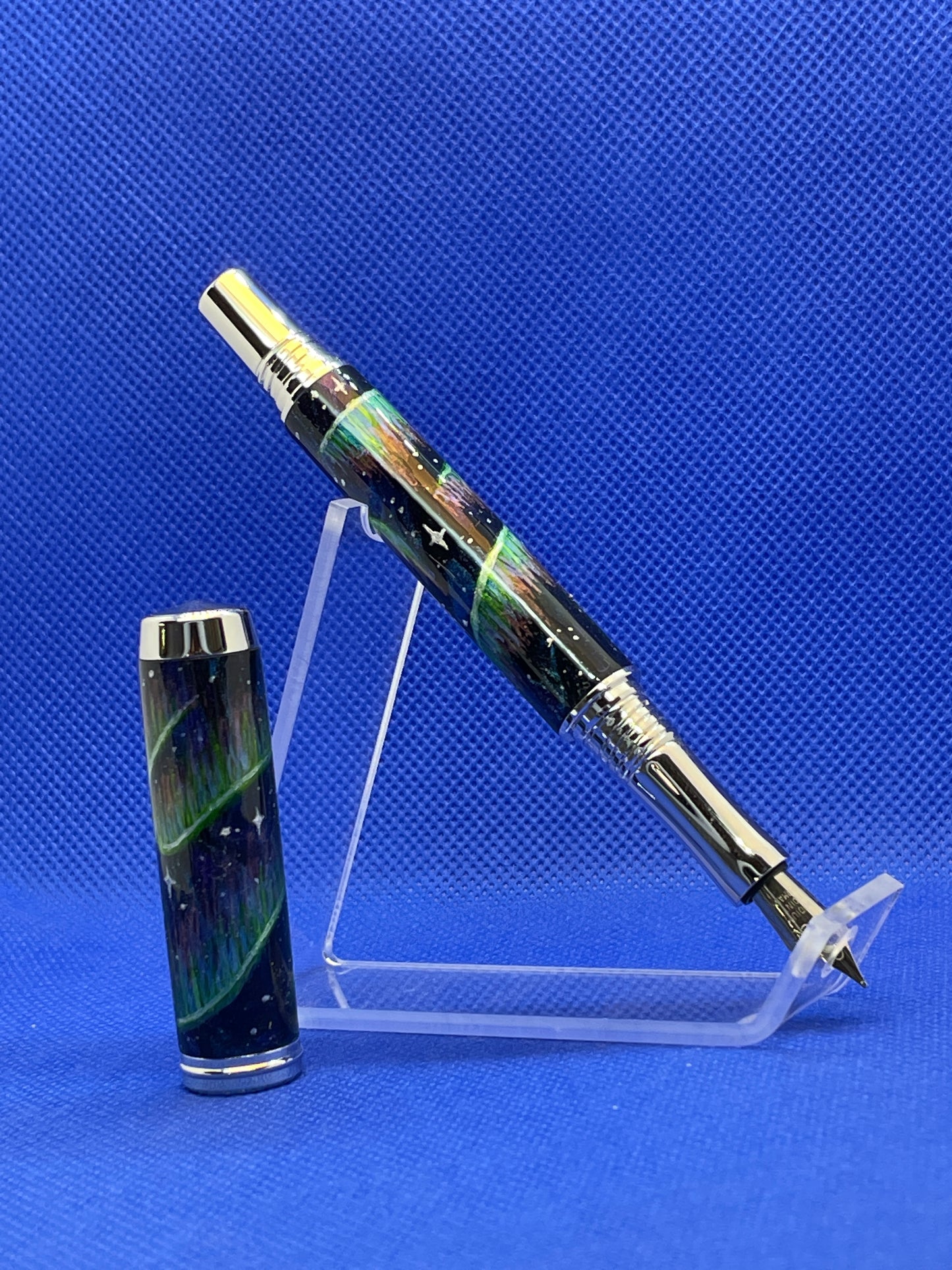 "Aurora Borealis" Fountain Pen