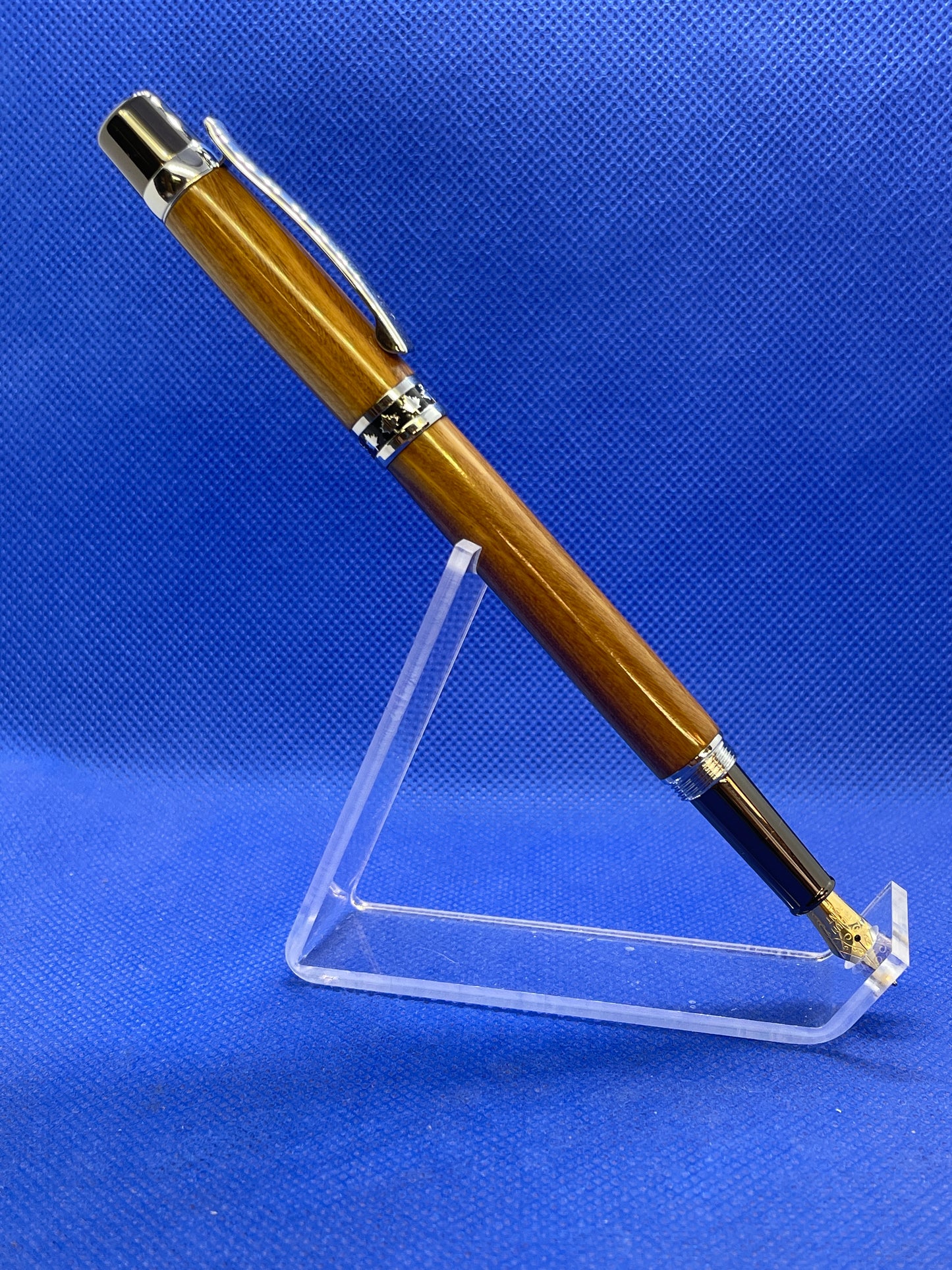 Maple Leaf Fountain pen