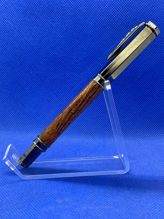 Vertex Fountain Pen