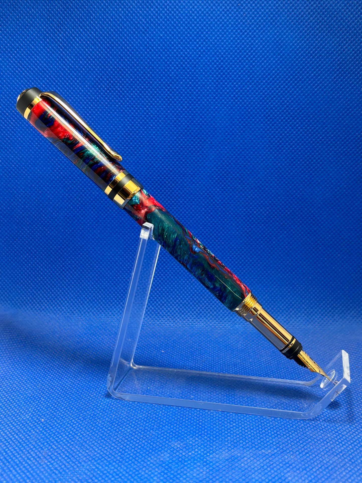 Classic Elite Fountain Pen