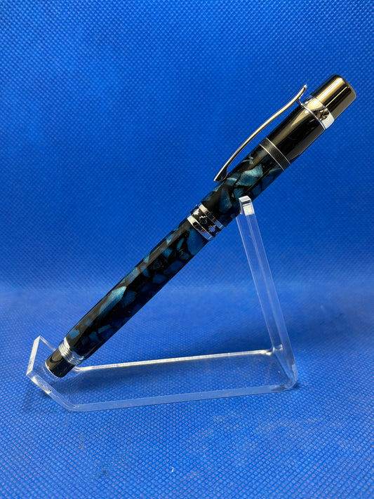 Maple Leaf Fountain pen
