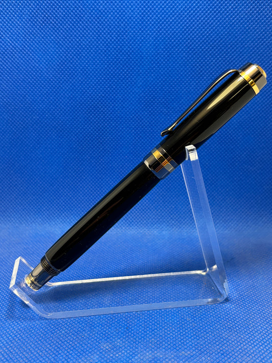 Classic Elite Fountain Pen
